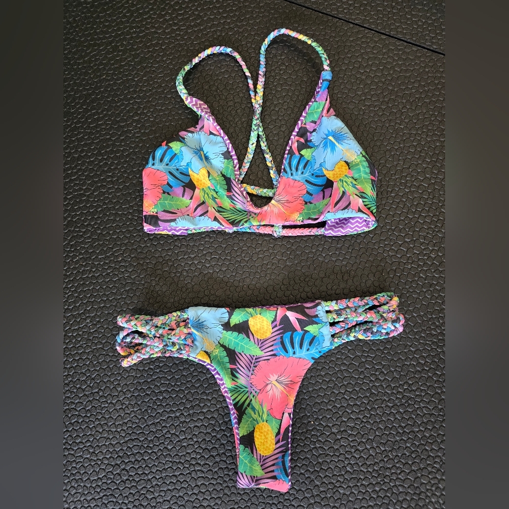 Moana Reversible Bikini Set